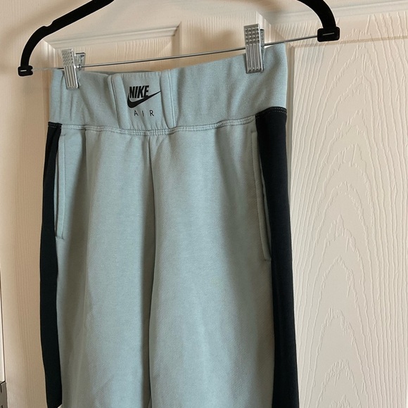 Nike Air Women's Cyan Heather Jogger Pants Sweats size XSMALL - Picture 2 of 9